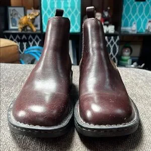 Born | Shoes | Born Mens Brown Leather Chelsea Boots Size 5  display picture 1